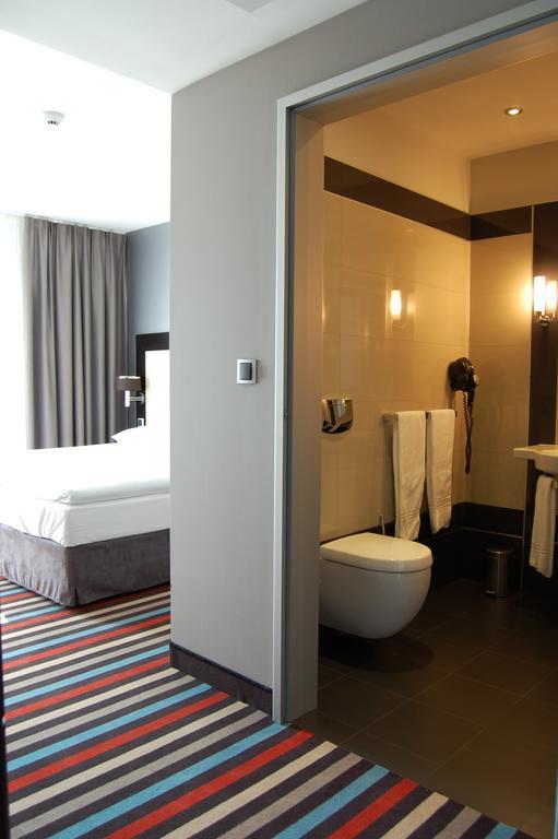 Silver Hotel & Gokart Center Szczecin Exterior photo